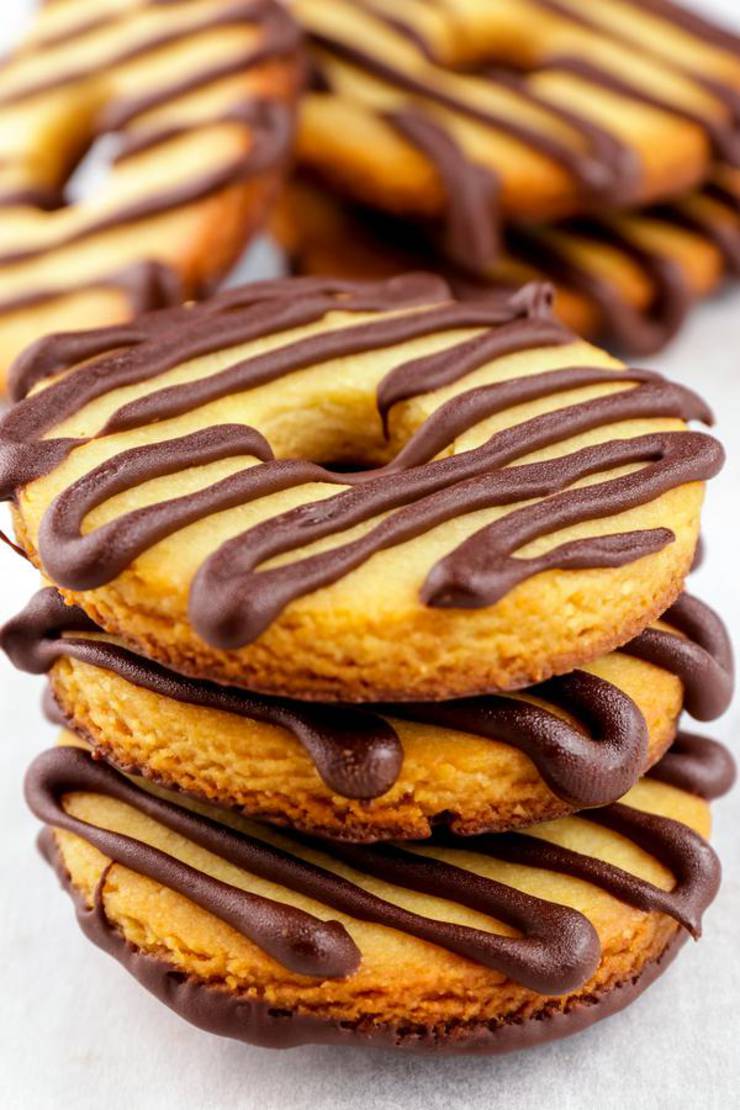 5 Ingredient Keto Cookies – BEST Low Carb Keto Fudge Stripes Cookies Recipe Copycat Keebler Cookies – Easy – Desserts – Snacks – Sweets – Keto Friendly & Beginner