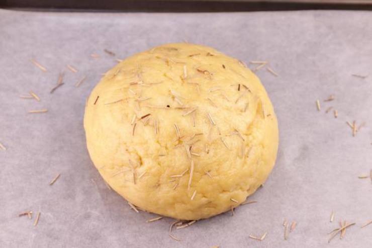 Keto Garlic Rosemary Bread