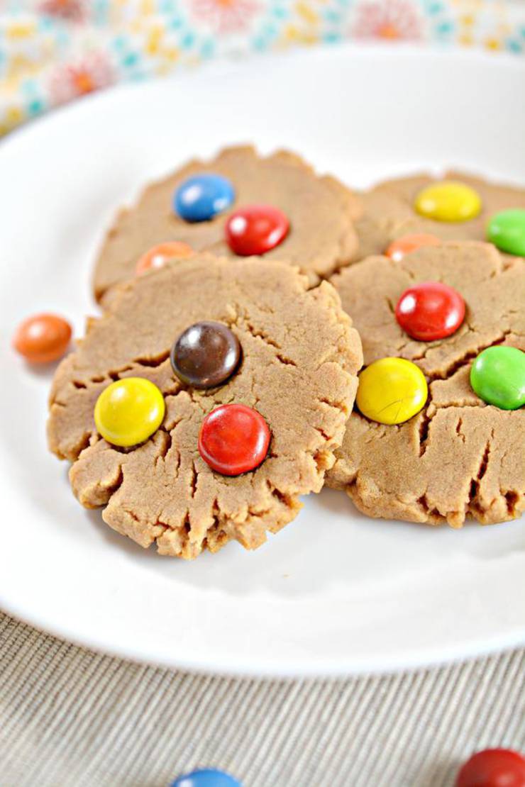 5 Ingredient Weight Watchers Cookies – BEST WW Peanut Butter M & M Candy Idea – BEST WW Recipe – Treat – Desserts – Snacks with Smart Points