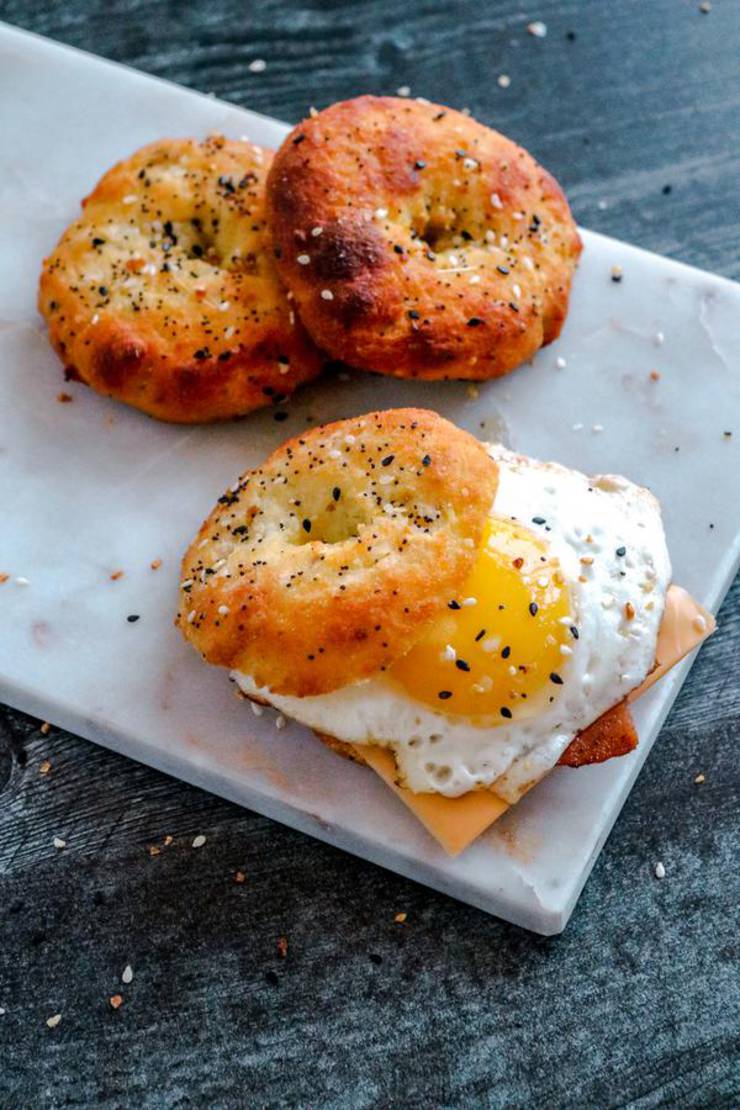 Keto Breakfast Sandwich! BEST Low Carb Keto Bagel Breakfast Sandwich Idea – Quick & Easy Ketogenic Diet Recipe – Beginner Keto Friendly – Breakfast - Lunch - Dinner