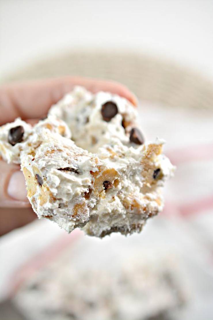 Keto Cookie Bars – BEST Low Carb Keto Chocolate Chip Cookie Bar Recipe – Easy – Snacks – Desserts – Keto Friendly & Beginner
