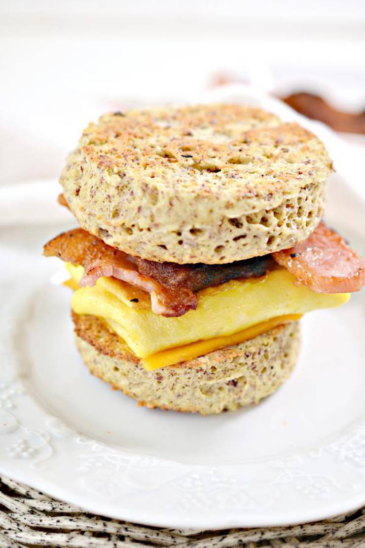 Keto Breakfast Sandwich! BEST Low Carb Keto 90 Second English Muffin Breakfast Sandwich Idea – Quick & Easy Ketogenic Diet Recipe – Beginner Keto Friendly – Breakfast - Lunch - Dinner