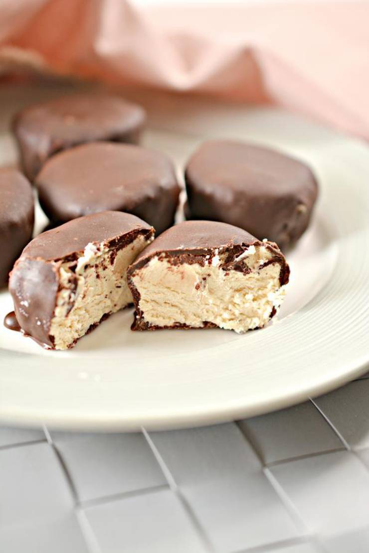 Keto Chocolate – BEST Low Carb Keto Frozen Peanut Butter Cups – Easy – Snacks – Desserts – Keto Friendly & Beginner