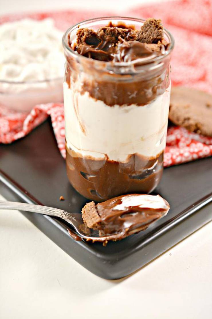 BEST Keto Pudding! Low Carb Keto Mason Jar Oreo Cookie Pudding Idea – No Bake – Dessert – Treat – Snack – Sugar Free – Diary Free – Creamy Pudding