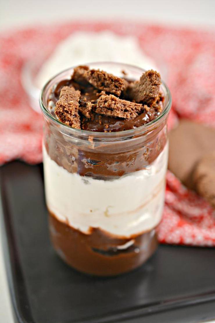 BEST Keto Pudding! Low Carb Keto Mason Jar Oreo Cookie Pudding Idea – No Bake – Dessert – Treat – Snack – Sugar Free – Diary Free – Creamy Pudding