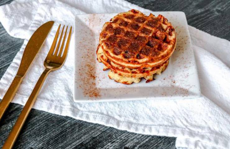 BEST Keto Chaffles! Low Carb Churro Chaffle Idea – Homemade – Quick & Easy Ketogenic Diet Recipe – Completely Keto Friendly - Snacks - Desserts - Breakfast