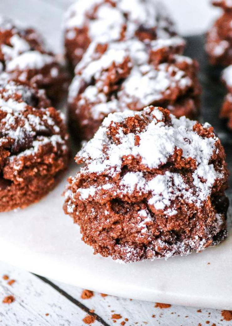 Keto Cookies – BEST Low Carb Keto Chocolate Fudge Cookie – Easy – Snacks – Desserts – Keto Friendly & Beginner