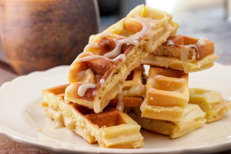 BEST Keto Cinnamon Roll Waffles! Low Carb Keto Cinnamon Roll Waffle Sticks Idea – Quick & Easy Ketogenic Diet Recipe – Completely Keto Friendly