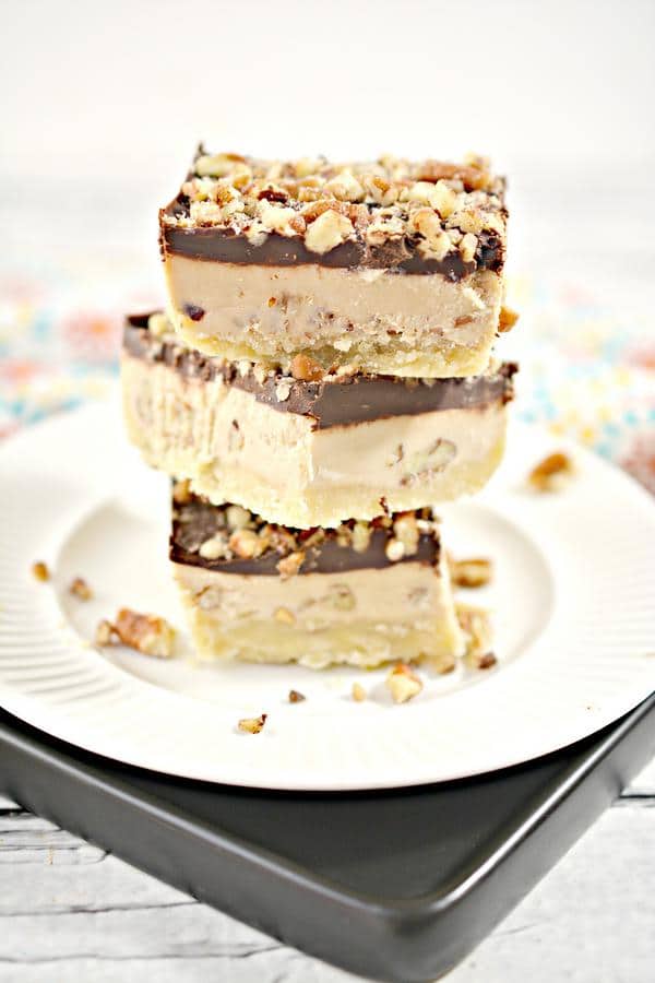 BEST Keto Caramel Bars! Low Carb Keto Pecan Chocolate Caramel Candy Bar Idea – Quick & Easy Ketogenic Diet Recipe – Snacks – Desserts - Gluten Free