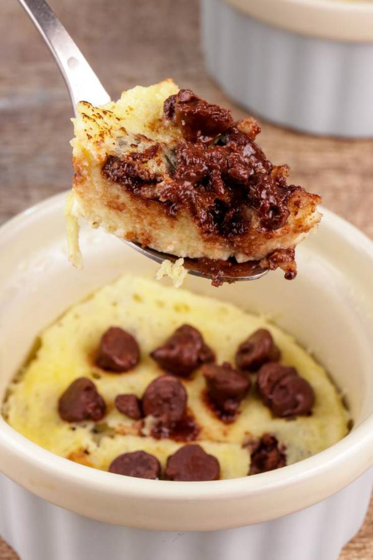 BEST Keto Mug Cakes! Low Carb Microwave Chocolate Chip Cheesecake Idea – Quick & Easy Ketogenic Diet Recipe – Completely Keto Friendly Baking