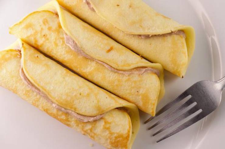 BEST Keto Cinnamon Cream Cheese Pancake Roll Ups – Low Carb Keto Pancake Cinnamon Cream Cheese Recipe – Quick and Easy Ketogenic Diet Idea