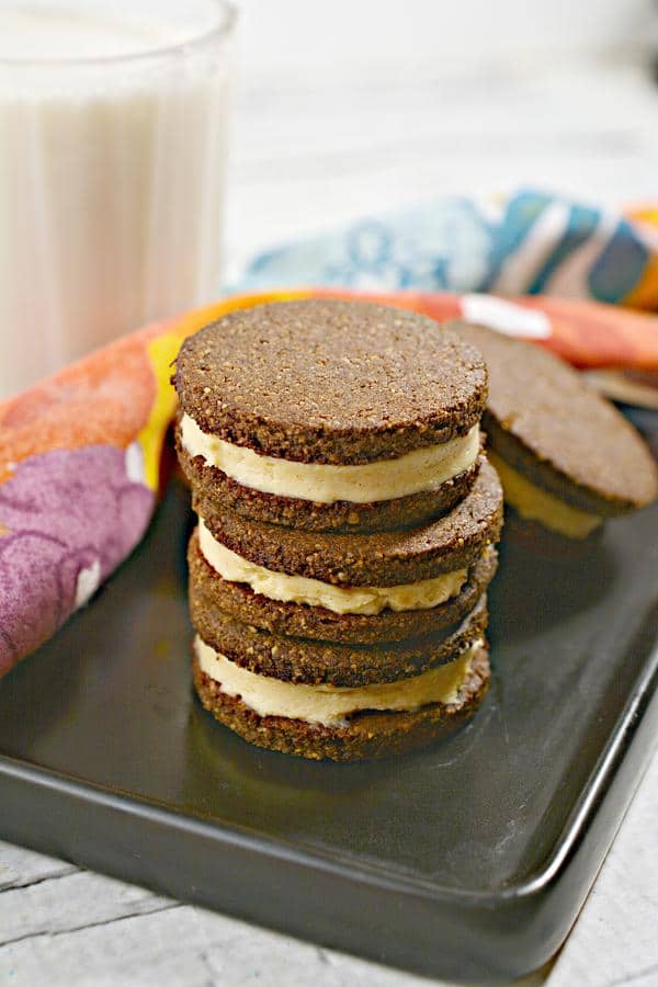 BEST Keto Oreo Cookies! Low Carb Keto Copycat Peanut Butter Oreo Cookie Idea – Quick & Easy Ketogenic Diet Recipe – Completely Keto Friendly – Gluten Free – Sugar Free