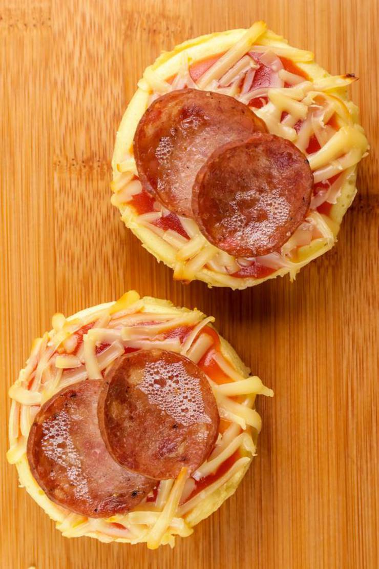 Keto Pizza! BEST Low Carb Keto 90 Second English Muffin Pizza Idea – Quick & Easy Ketogenic Diet Recipe – Beginner Keto Friendly – Snacks – Lunch – Dinner