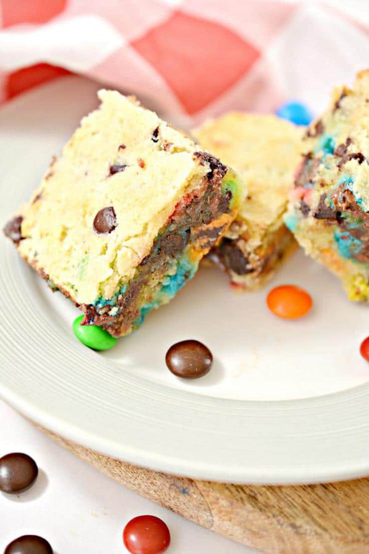 Keto Cookie Bars! Low Carb M & M Candy Chocolate Chip Cookie Bar Idea – BEST Quick & Easy Ketogenic Diet Recipe – Keto Friendly & Beginner – Desserts – Snacks - Gluten Free