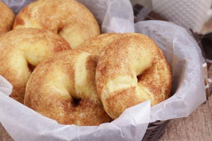 Keto Bagels! BEST Low Carb Cinnamon Sugar Fathead Dough Bagel Idea – Quick & Easy Ketogenic Diet Recipe – Completely Keto Friendly – Gluten Free