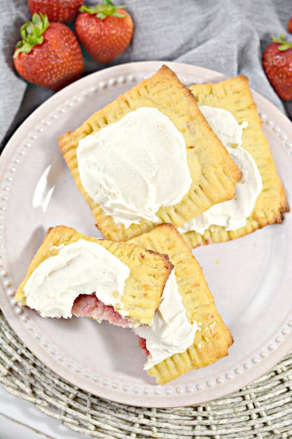 Keto Pop Tarts – {EASY} Low Carb Keto Frosted Strawberry Pop Tarts Recipe – BEST Ketogenic Diet Idea