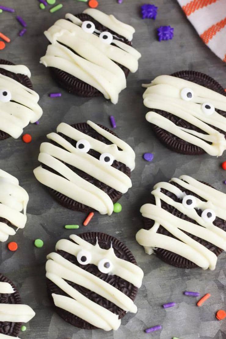 Halloween Mummy Cookies – BEST Mummy Oreo Cookie Recipe – Easy Oreo