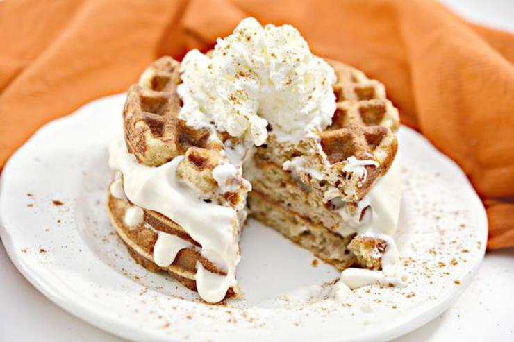 BEST Keto Chaffles! Low Carb Pumpkin Cheesecake Chaffle Idea – Homemade – Quick & Easy Ketogenic Diet Recipe – Completely Keto Friendly