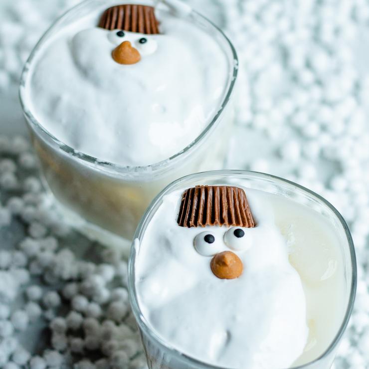 Alcoholic Drinks – BEST Melted Snowman Christmas Margarita Recipe – Easy and Simple On The Rocks Alcohol Drinks