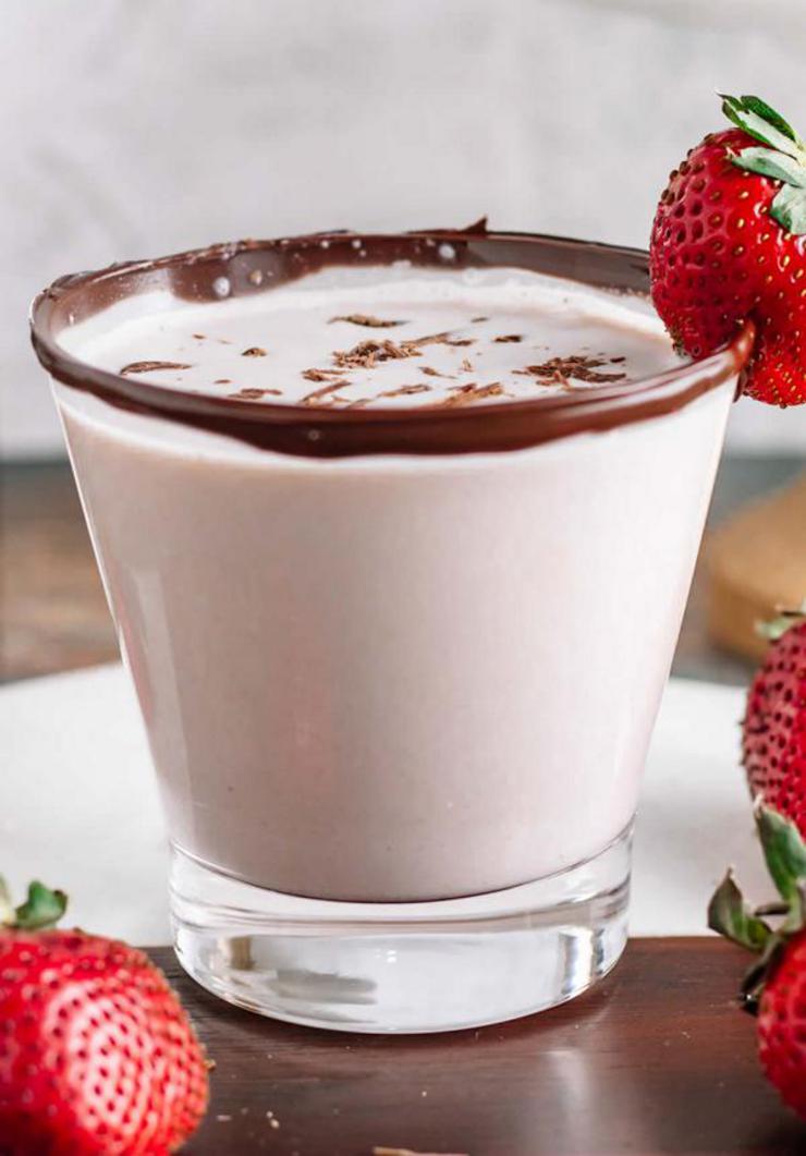 Alcohol Drinks Chocolate Covered Strawberry Martini