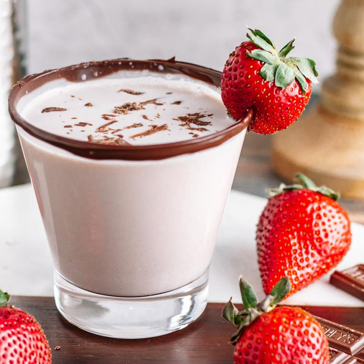 Alcohol Drinks Chocolate Covered Strawberry Martini