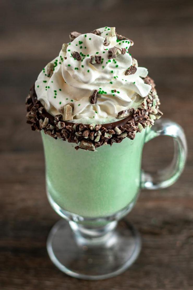 Alcoholic Drinks – BEST Boozy Shamrock Shake Cocktail Recipe – Easy and Simple Alcohol Drinks