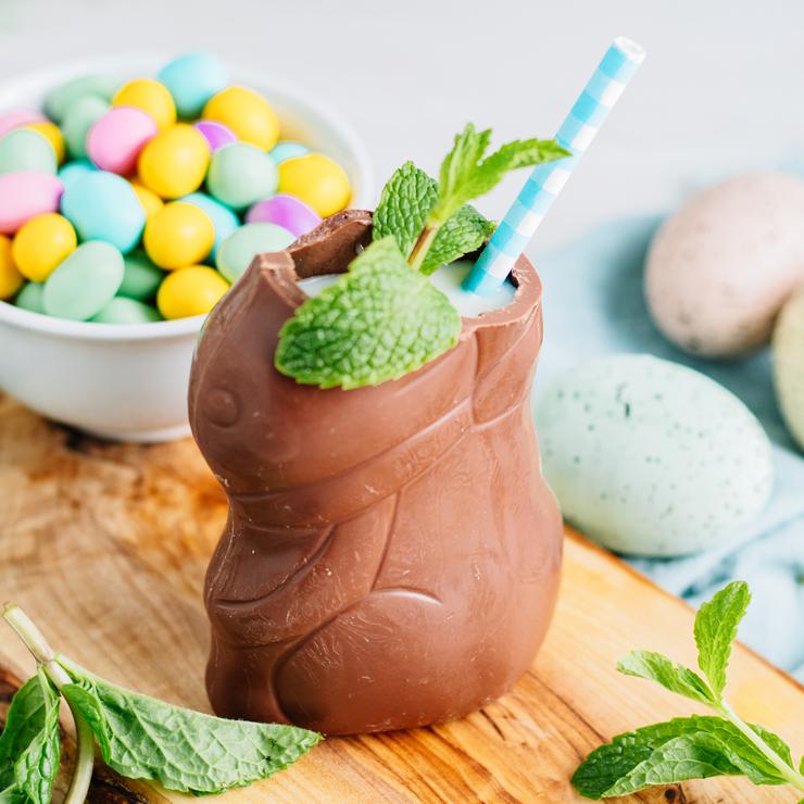 Alcohol Drinks Chocolate Easter Bunny Cocktail