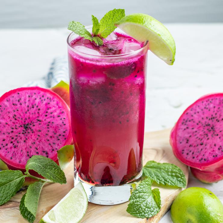 Alcohol Drinks Dragonberry Mojito