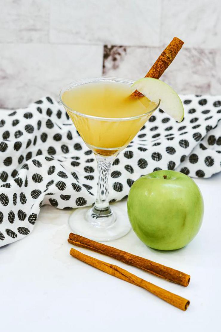 Alcoholic Drinks – BEST Vodka Apple Martini Cocktail Recipe – Easy and Simple Alcohol Drinks
