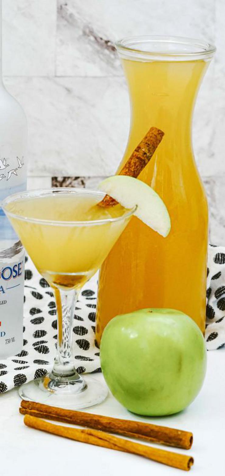 Alcohol Drinks Grey Goose Vodka Apple Martini