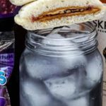 Alcoholic Drinks – BEST Peanut Butter And Jelly Whiskey Cocktail Recipe – Easy and Simple Alcohol Drinks. Skrewball peanut butter whiskey alcohol drink recipe that is tasty & delish.