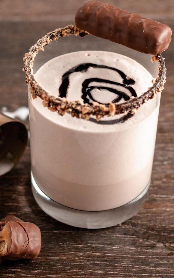 Twix Candy Cocktail Drink