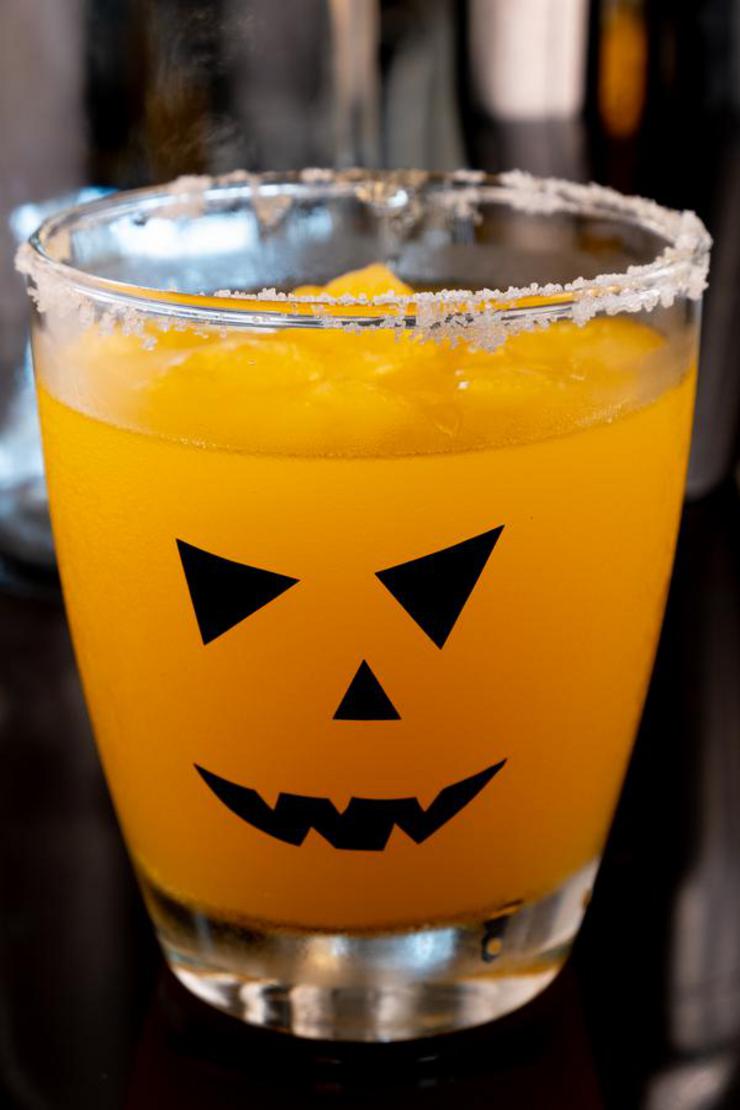 Alcoholic Drinks – BEST Jack O Lantern Margarita Cocktail Recipe – Easy and Simple Halloween Alcohol Drinks