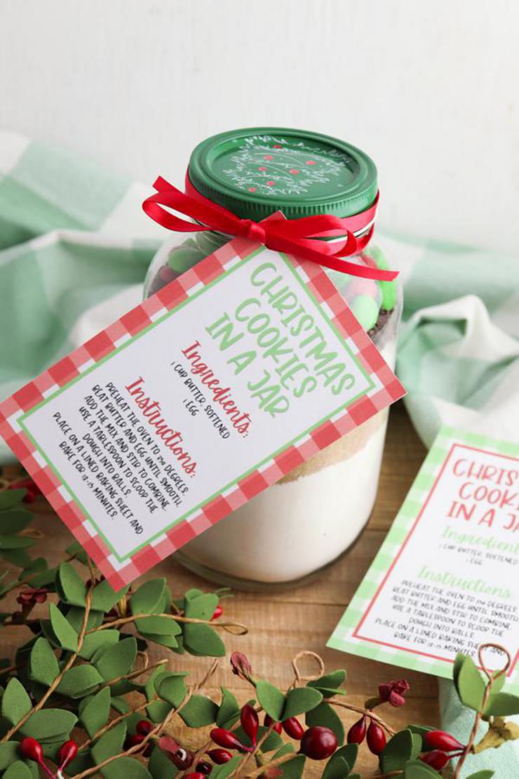 BEST M & M Cookies In A Mason Jar Gift Idea - Christmas Cookies In A Jar