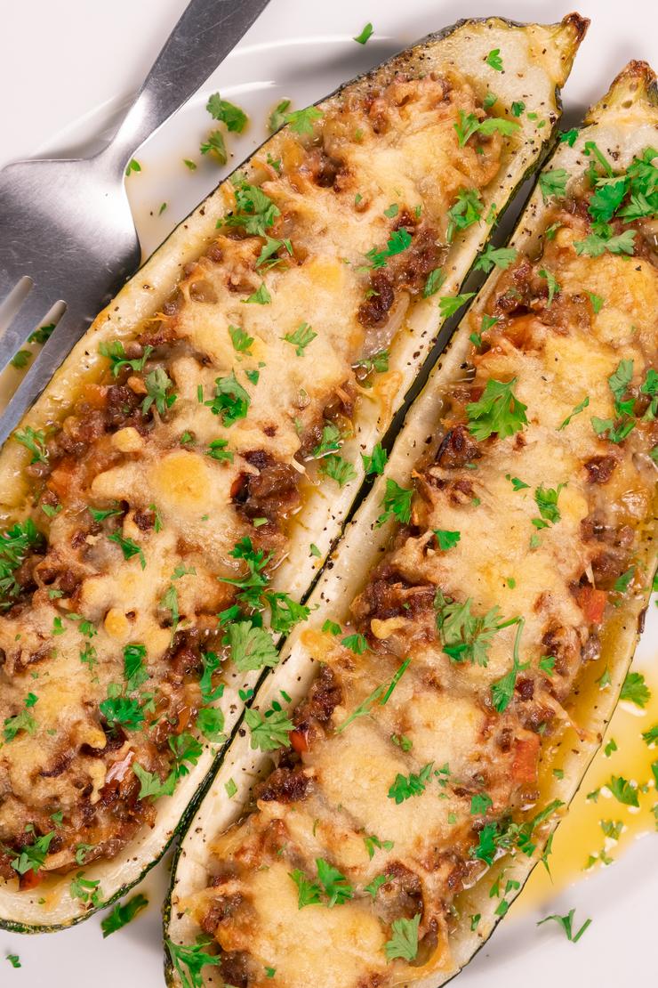 Keto Zucchini Boats – Low Carb Taco Zucchini Boats With Ground Beef – Keto Stuffed Zucchini Recipe {Easy}