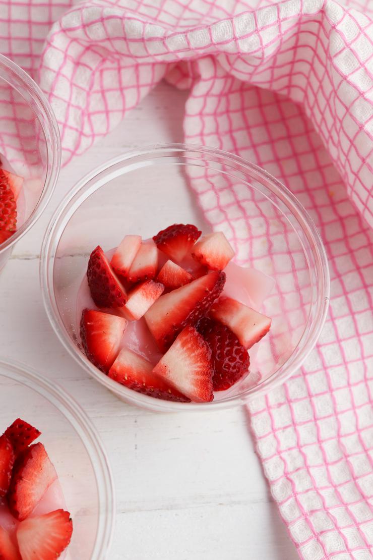 Strawberry Pudding Parfait Cups