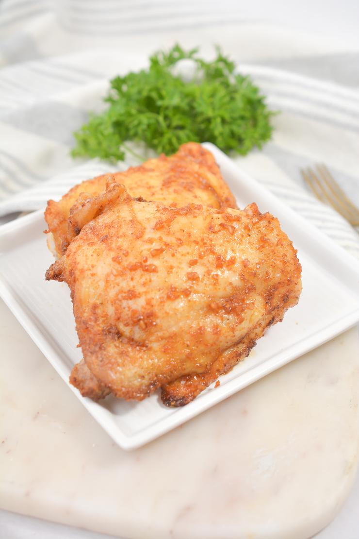 EASY Keto Honey Garlic Chicken Thighs – Low Carb Chicken Idea – Quick – Healthy – BEST Recipe – Dinner – Lunch
