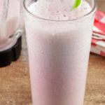 5 Ingredient Keto Smoothie – Best Low Carb Strawberry Banana Smoothie Recipe – {Easy} Breakfast – Lunch – Dinner – Snacks – Keto Diet Beginner Meal Plan Idea