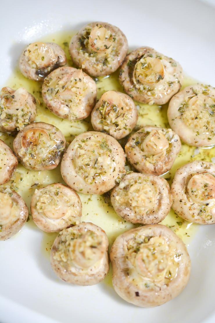 Keto Garlic Parmesan Mushrooms