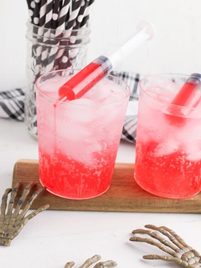 how-to-make-bloody-shirley-temple-mocktail