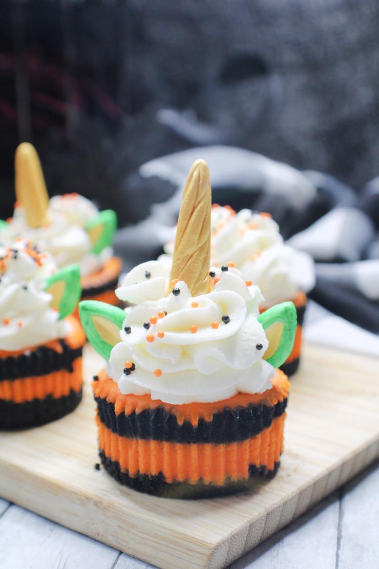 Halloween Unicorn Cheesecake – BEST Halloween Recipe – {Easy} Party Food - Desserts
