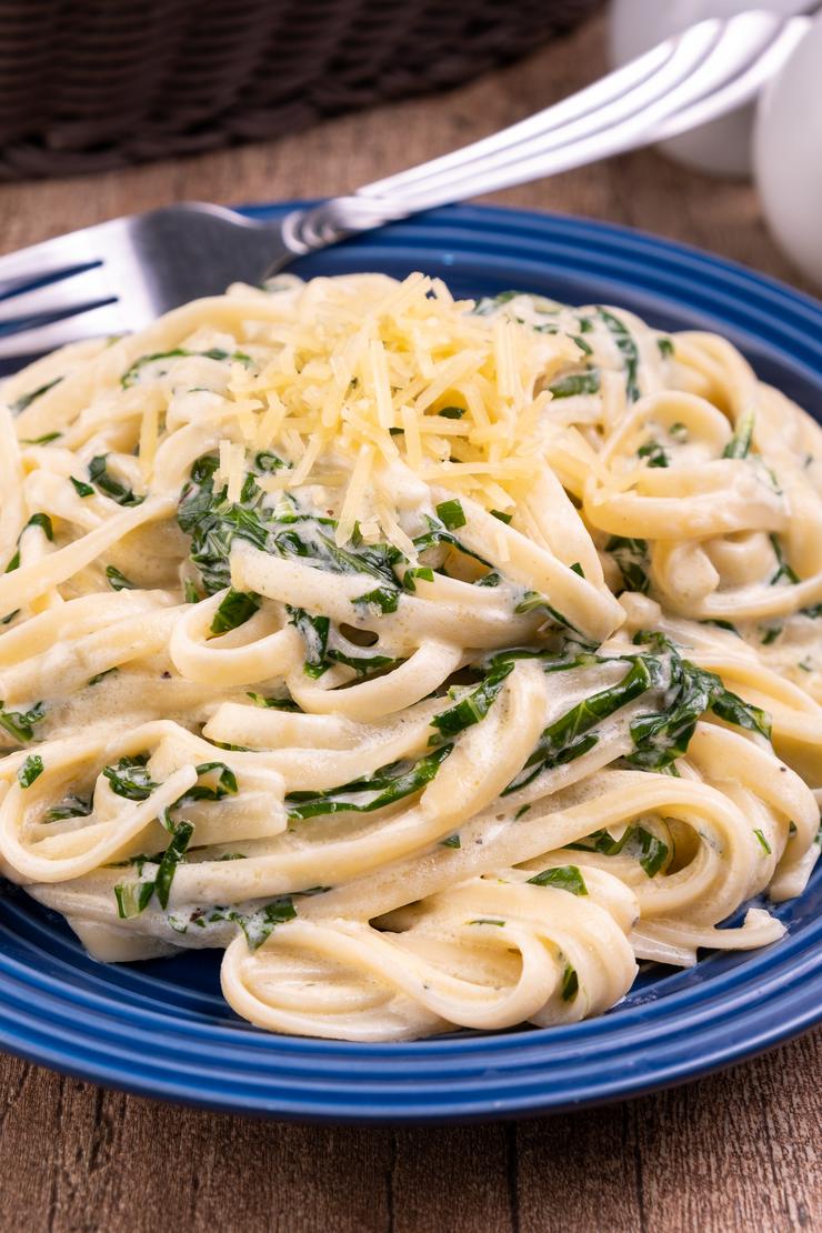 Spinach Alfredo Pasta - Easy Creamy Homemade Dinner – Lunch – Side Dishes
