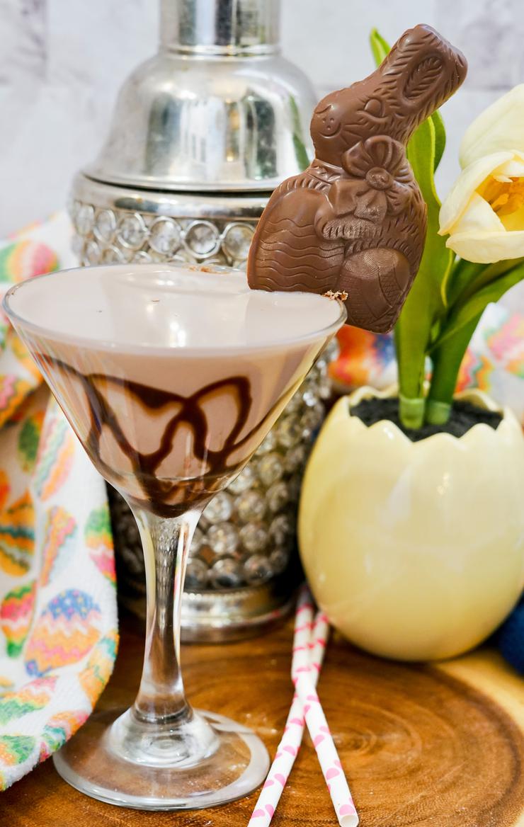 Alcoholic Drinks – BEST Chocolate Bunny Martini Cocktail Recipe – Easy and Simple Spring & Easter Vodka Alcohol Drinks
