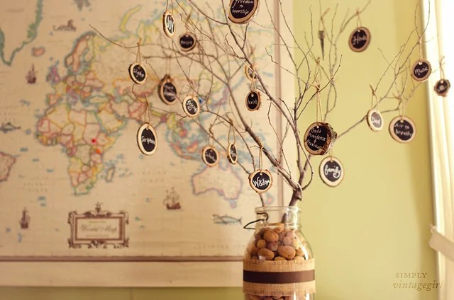 DIY gratitude tree with thankful tags thanksgiving centerpiece decoration