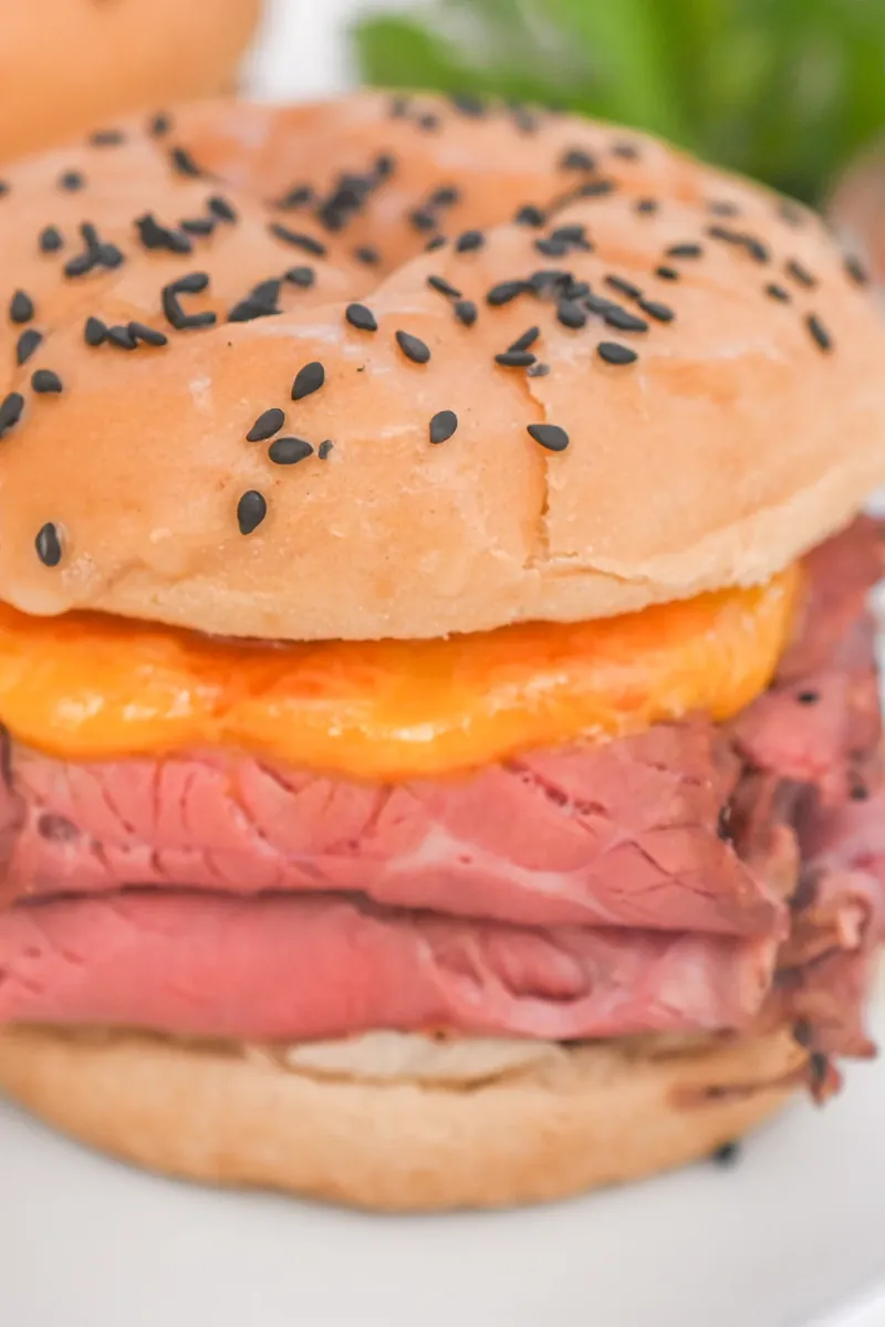 Detail shot of sesame seeds on top of keto beef sandwich