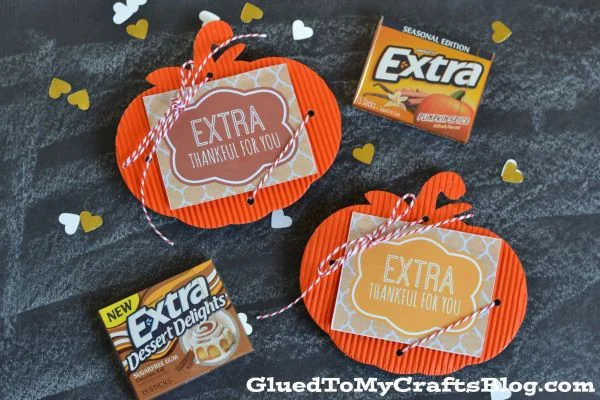 Packs of Extra gum attached to orange pumpkin-shaped tags reading Extra Thankful for You